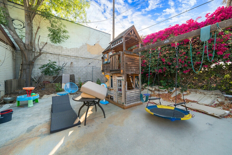 More Photos Of 13659 Magnolia Ave, Corona Freestanding For Sale