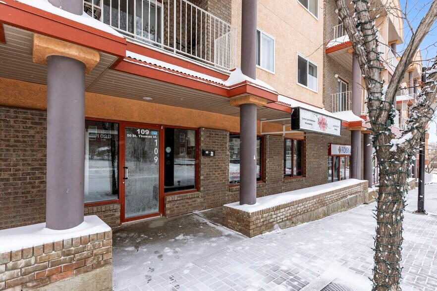 More Photos Of St Thomas St, St. Albert Apartments For Sale