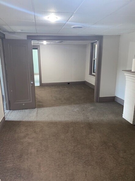 More Photos Of 452-454 Pearl St, Buffalo Storefront Retail Residential For Sale