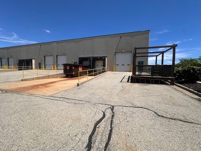 More Photos Of 5801 Weller Ct SW, Wyoming Warehouse For Lease