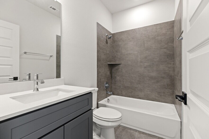 More Photos Of 2600 Gattis School Rd, Round Rock Apartments For Sale