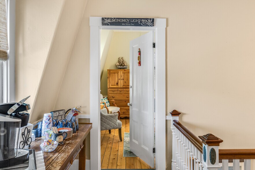 More Photos Of 1861 Main St, Brewster Hospitality For Sale