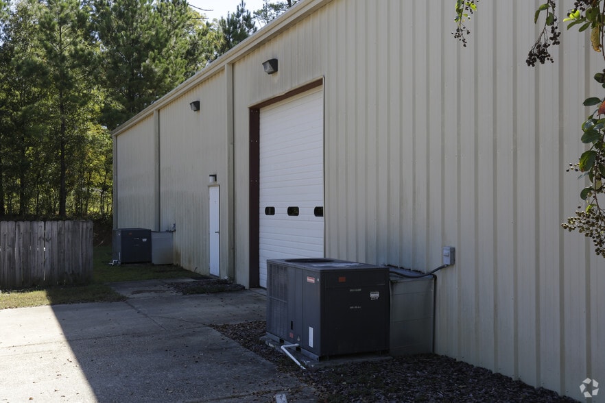 More Photos Of 4990 Old York Rd, Rock Hill Flex For Lease