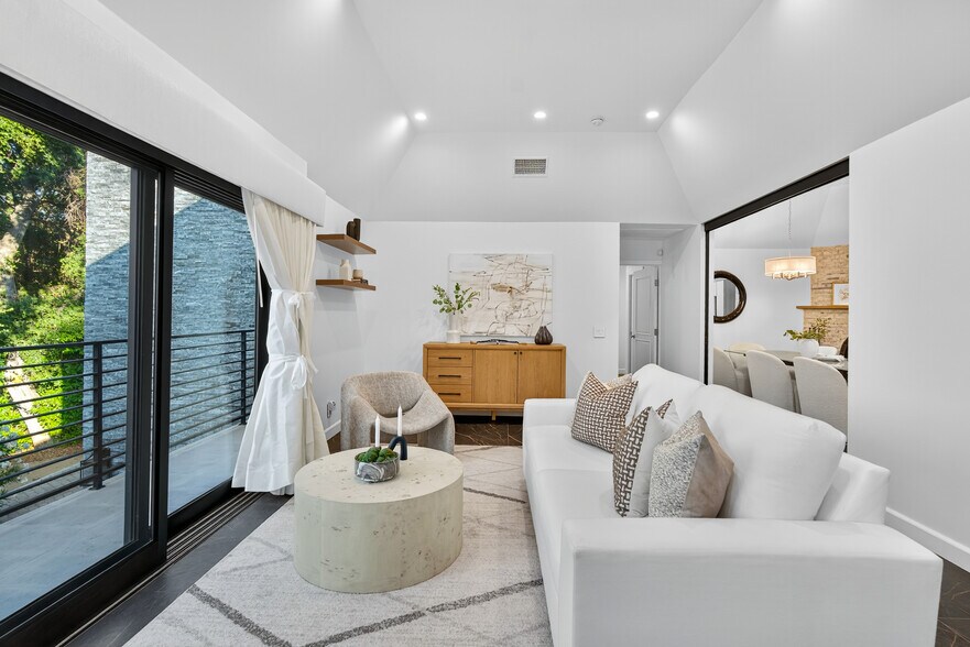 More Photos Of , Tujunga Multifamily For Sale