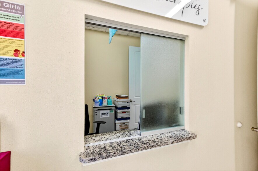 More Photos Of 6520 3rd St, Rockledge Medical For Sale