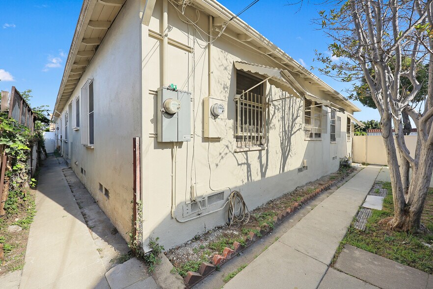 More Photos Of 1721 S 9th St, Alhambra Apartments For Sale