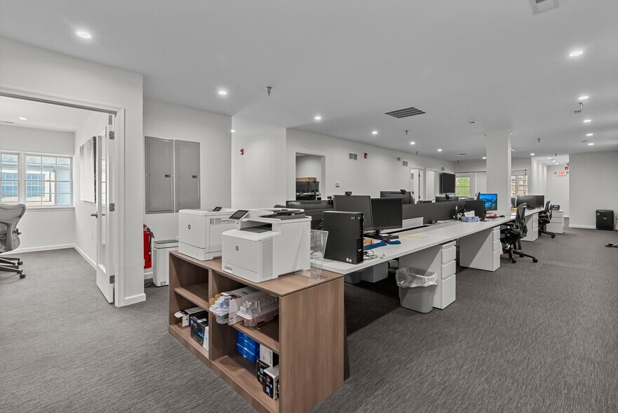 More Photos Of 790 Newtown Yardley Rd, Newtown Medical For Lease