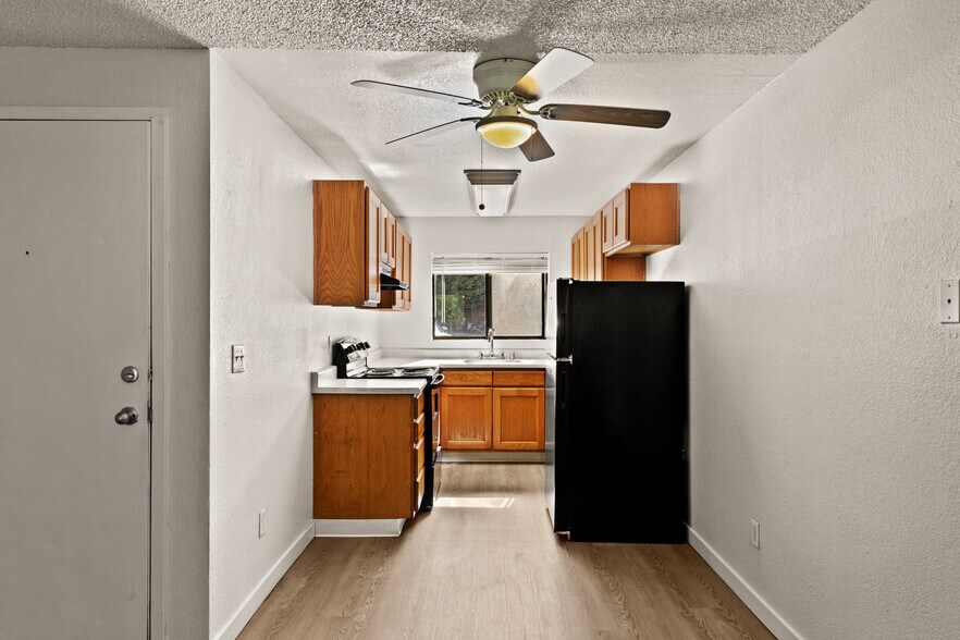 More Photos Of 29421 Pacific Hwy S, Federal Way Apartments For Sale