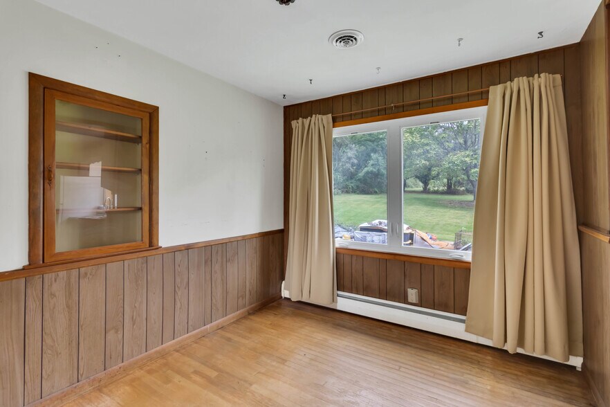 More Photos Of 1258 Stoney Run Rd, Hanover Industrial For Sale