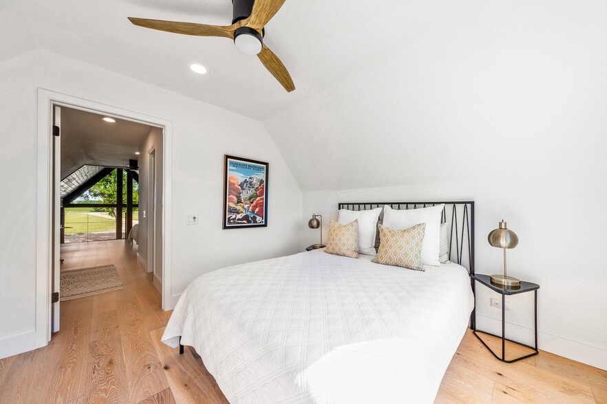 More Photos Of 4158 Creek Rd, Temple Specialty For Sale