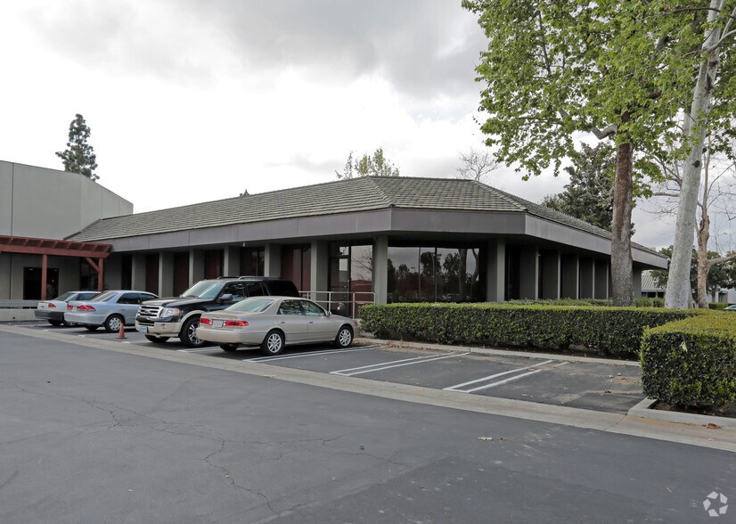 More Photos Of 1641 Langley Ave, Irvine Light Manufacturing For Lease
