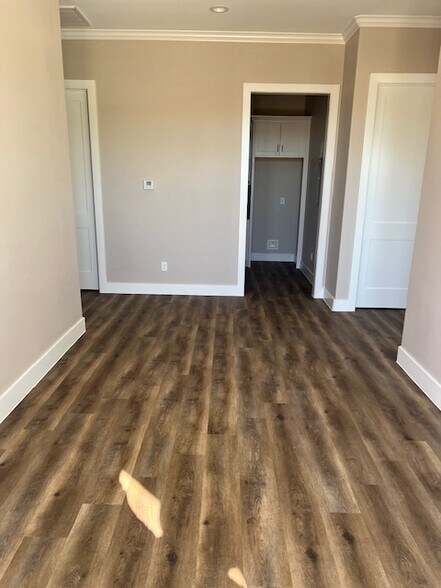 More Photos Of 18924 Kuykendahl Rd, Spring Office For Sale