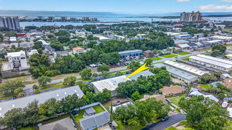 More Photos Of 295 Azalea Dr, Destin Warehouse For Sale
