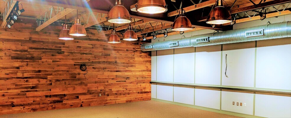 More Photos Of 900 S Wolfe St, Baltimore Office For Sale