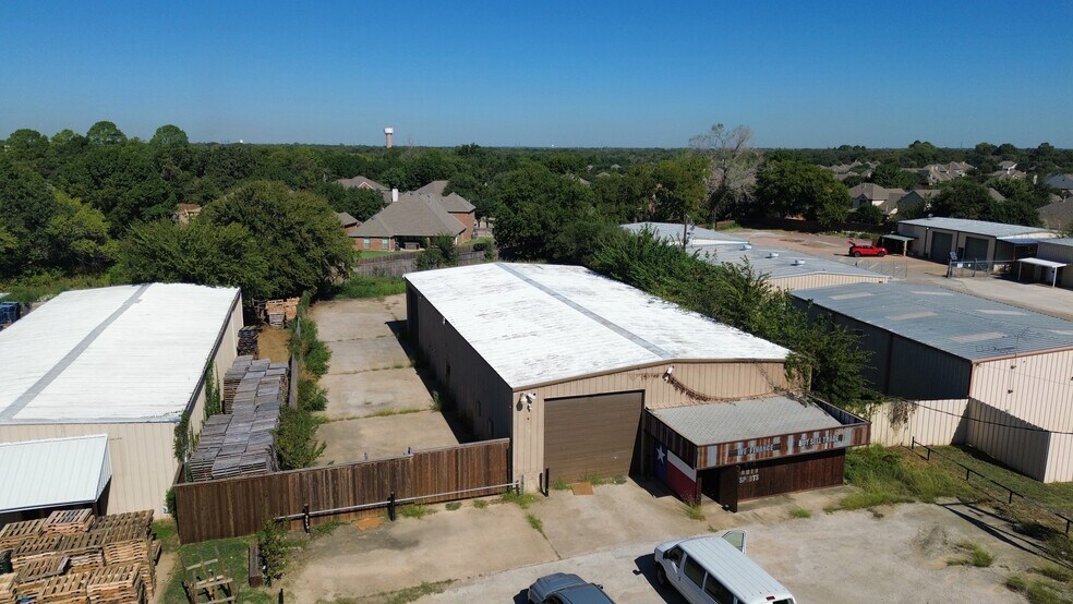 More Photos Of 4711 Turner Warnell Rd, Arlington Distribution For Sale