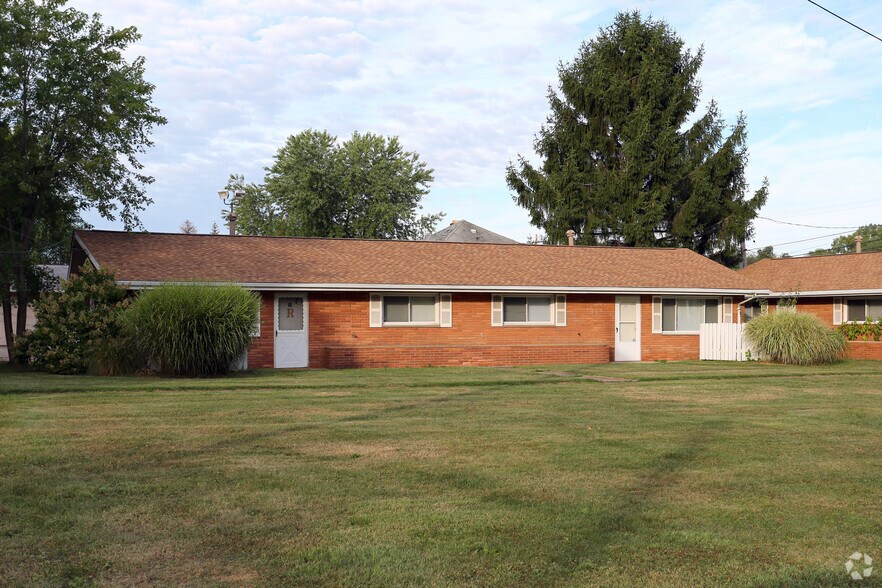 More Photos Of 10-36 Linda St, Tallmadge Apartments For Sale