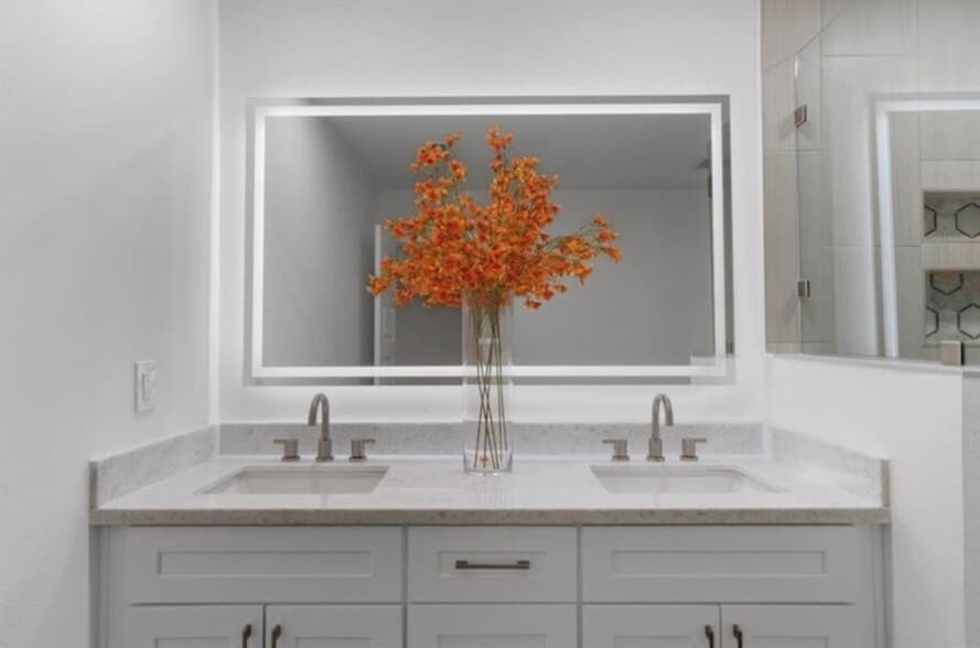 More Photos Of 12019 Beth Ln, Magnolia Light Distribution For Sale