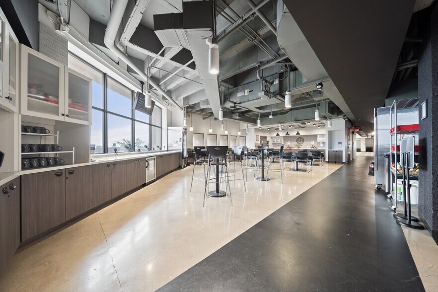 More Photos Of 7620 Guadalupe St, Austin Office For Lease