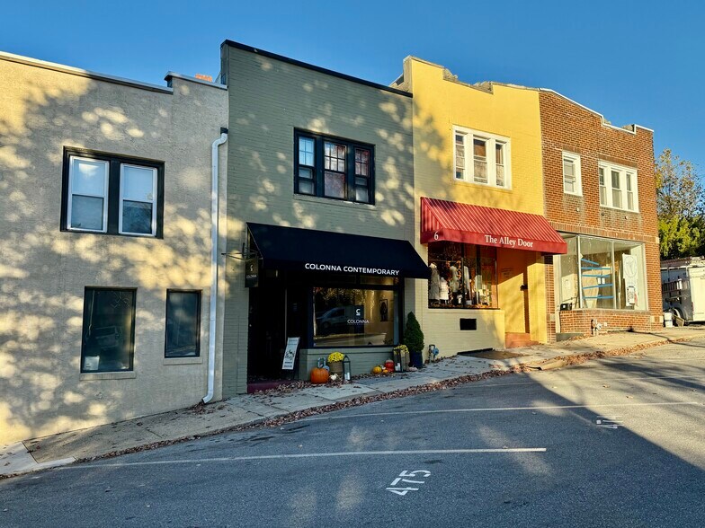 Primary Photo Of 4 Louella Ct, Wayne Storefront Retail Residential For Lease