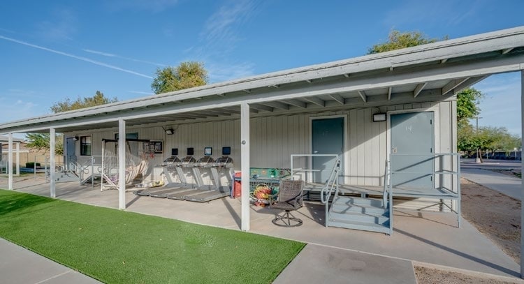 More Photos Of 960 N Stapley Dr, Mesa Specialty For Sale