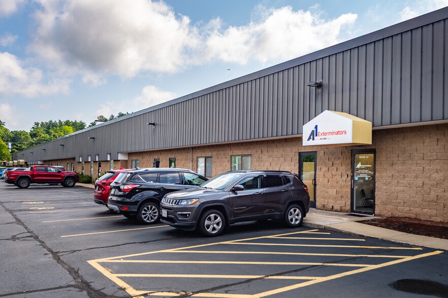 More Photos Of 472 Amherst St, Nashua Distribution For Lease