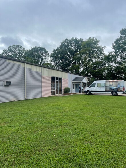 Primary Photo Of 455 E Highway 324, Rock Hill Showroom For Lease