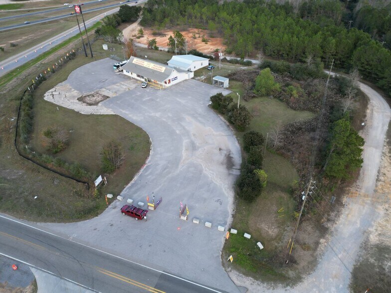 More Photos Of 8088 Menge Ave, Pass Christian Service Station For Lease