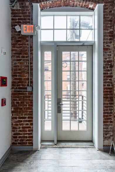 More Photos Of 137-145 W Berkley St, Philadelphia Warehouse For Lease