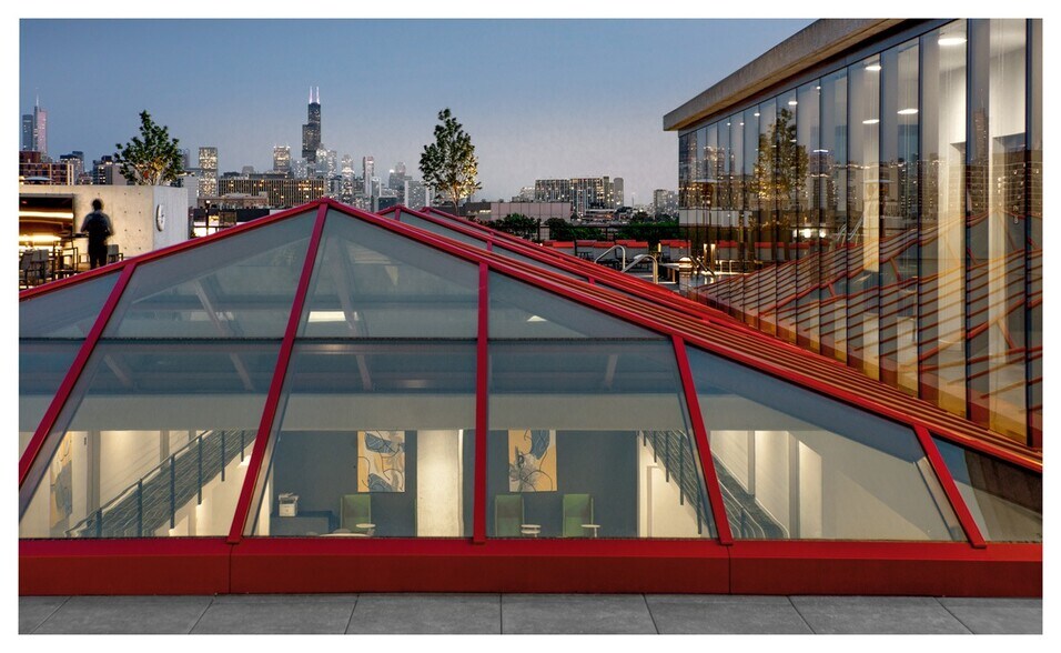 More Photos Of 3460 N Broadway St, Chicago Apartments For Lease