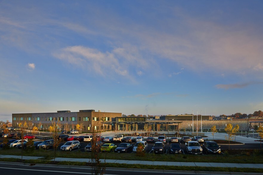 More Photos Of 3001 St Anthony Way, Pendleton Medical For Lease
