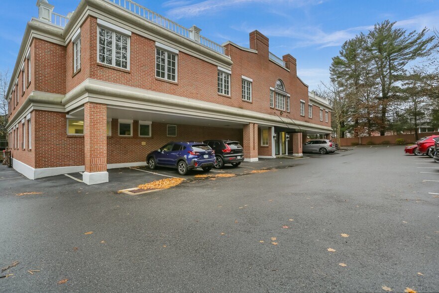 More Photos Of 320 Post Rd W, Westport Office For Lease