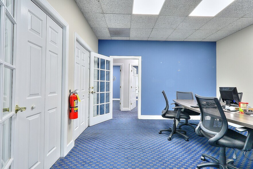 More Photos Of 2340 Perimeter Park Dr, Atlanta Office Residential For Lease