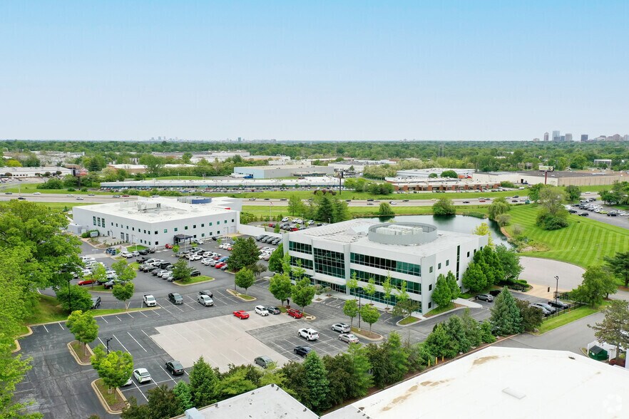 More Photos Of 2127 Innerbelt Business Center Dr, Overland Office For Lease