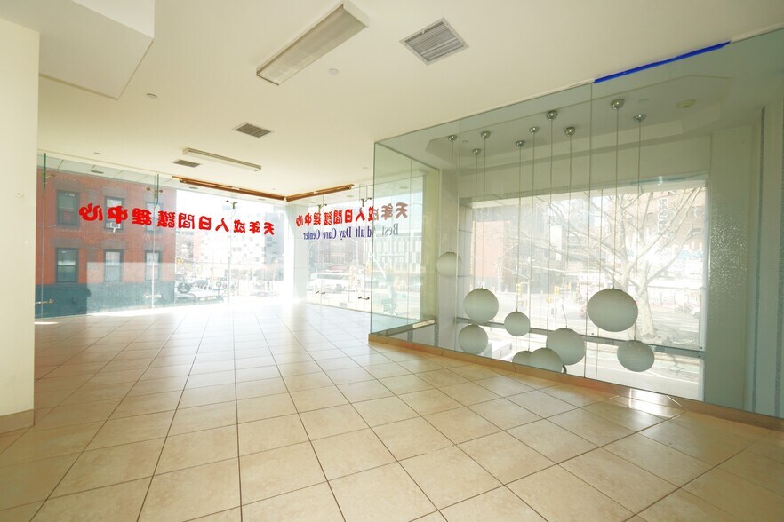 More Photos Of 2 Allen St, New York Medical For Sale