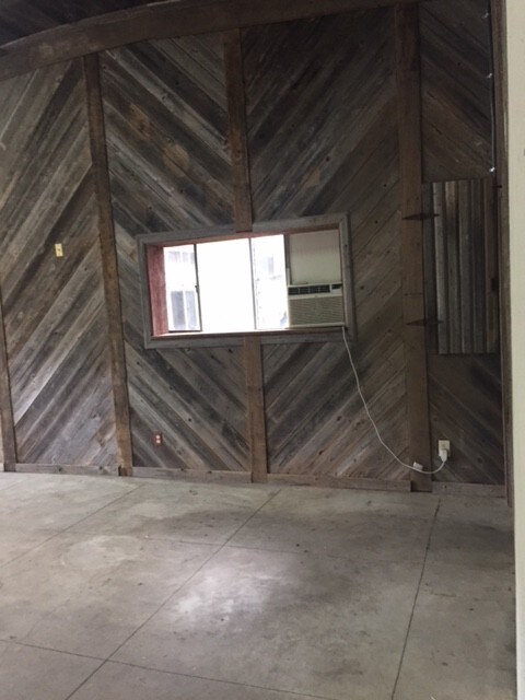 More Photos Of 9125 W Highway 71, Austin Freestanding For Lease