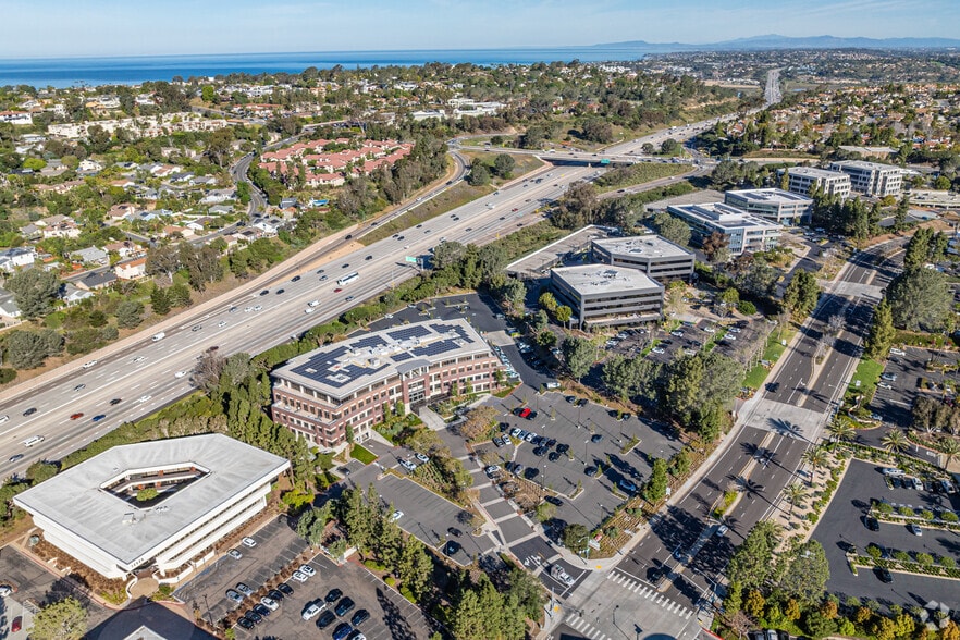 More Photos Of 12544 High Bluff Dr, San Diego Coworking Space