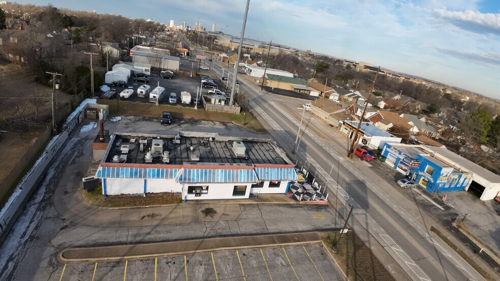More Photos Of 3616 E 11th St, Tulsa Fast Food For Sale