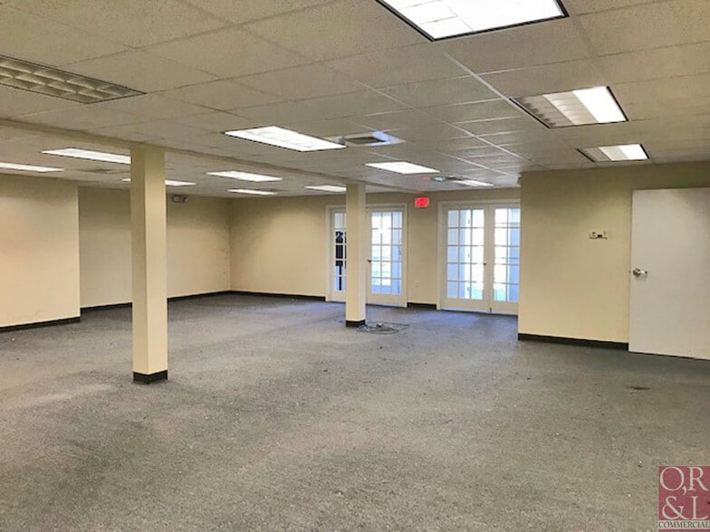 More Photos Of 288 Highland Ave, Cheshire Medical For Lease