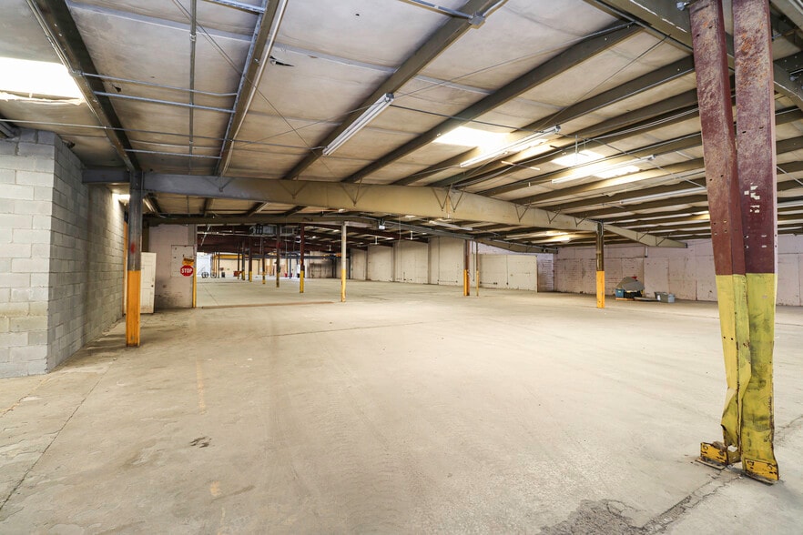More Photos Of 4734 Potato House Ct, Wilson Warehouse For Lease