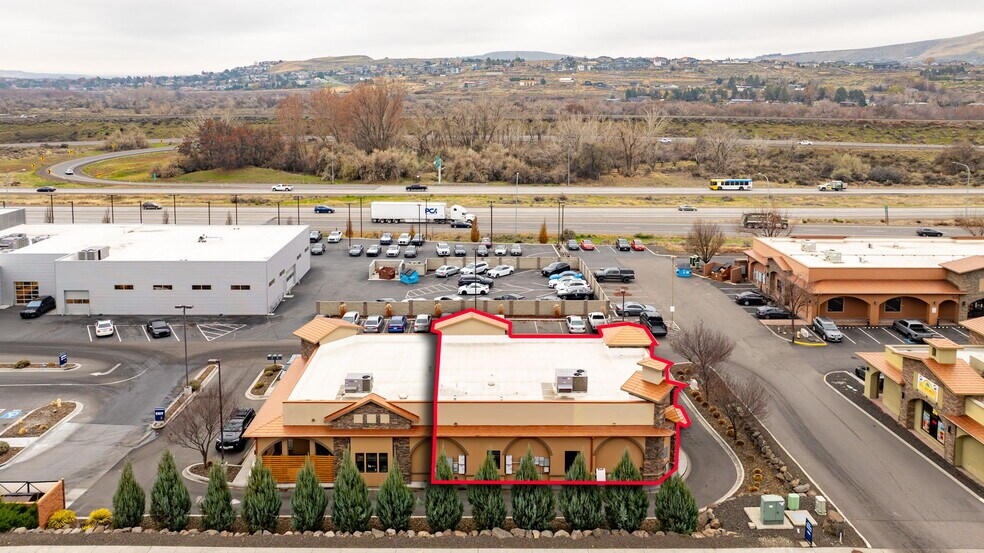 More Photos Of 1215 Aaron Dr, Richland General Retail For Lease