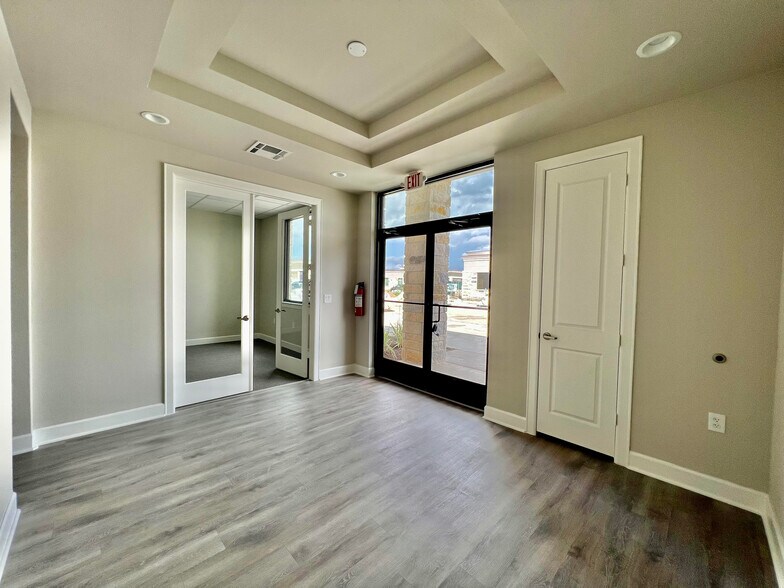 More Photos Of 3129 Kingsley Dr, Pearland Medical For Sale