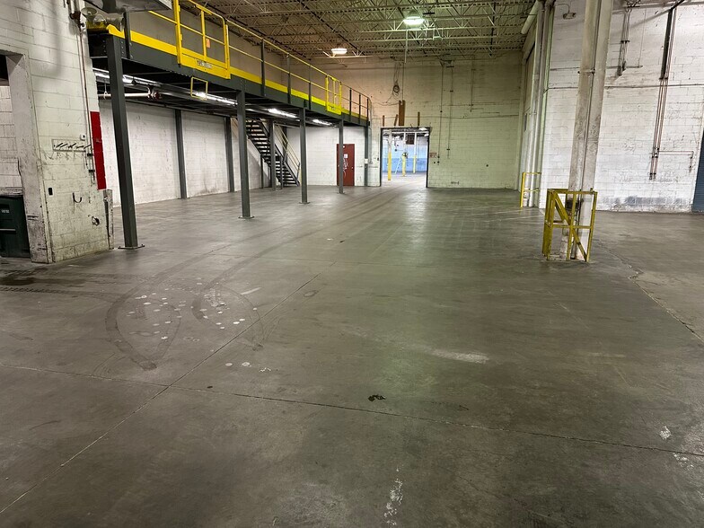 Primary Photo Of 471 W 3rd St, Winona Warehouse For Lease