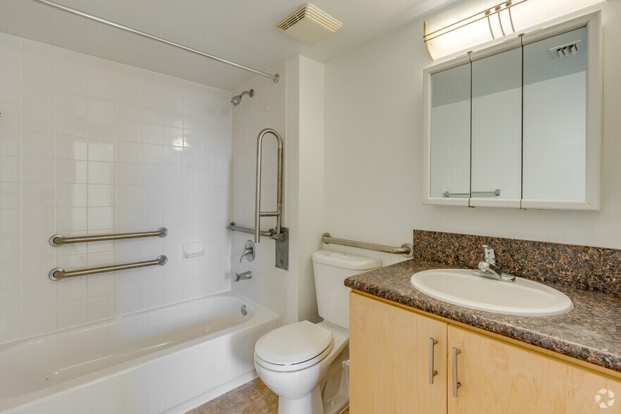 More Photos Of 5225 NW 29th Ave, Miami Apartments For Lease