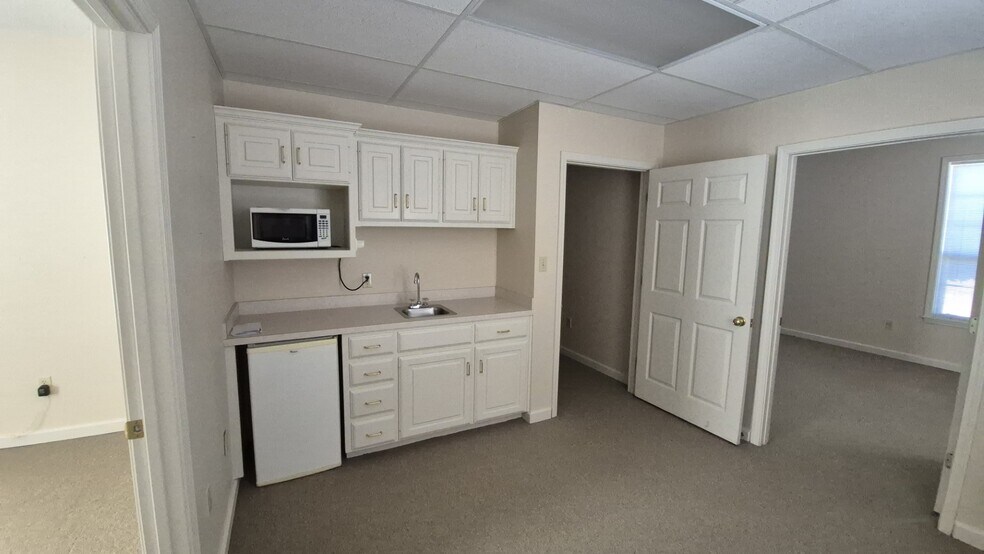 More Photos Of 310 Clay St, Arkadelphia Office For Sale