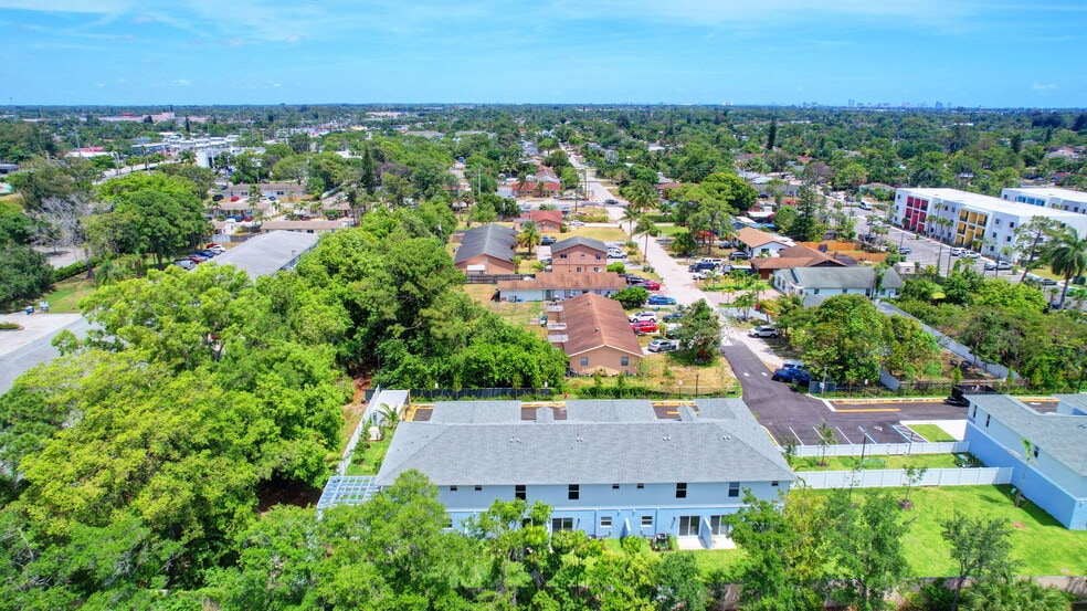 More Photos Of 3871 Patio Ct, Lake Worth Apartments For Sale