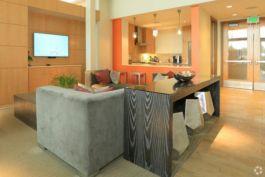 More Photos Of 1155 4th St, San Francisco Apartments For Lease