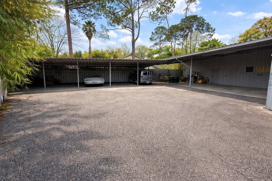 More Photos Of , Houston Unknown For Sale