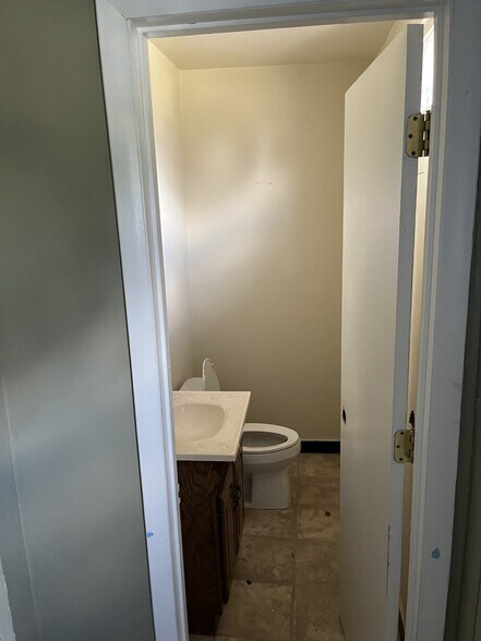 More Photos Of 96 Speedwell Ave, Morristown General Retail For Sale