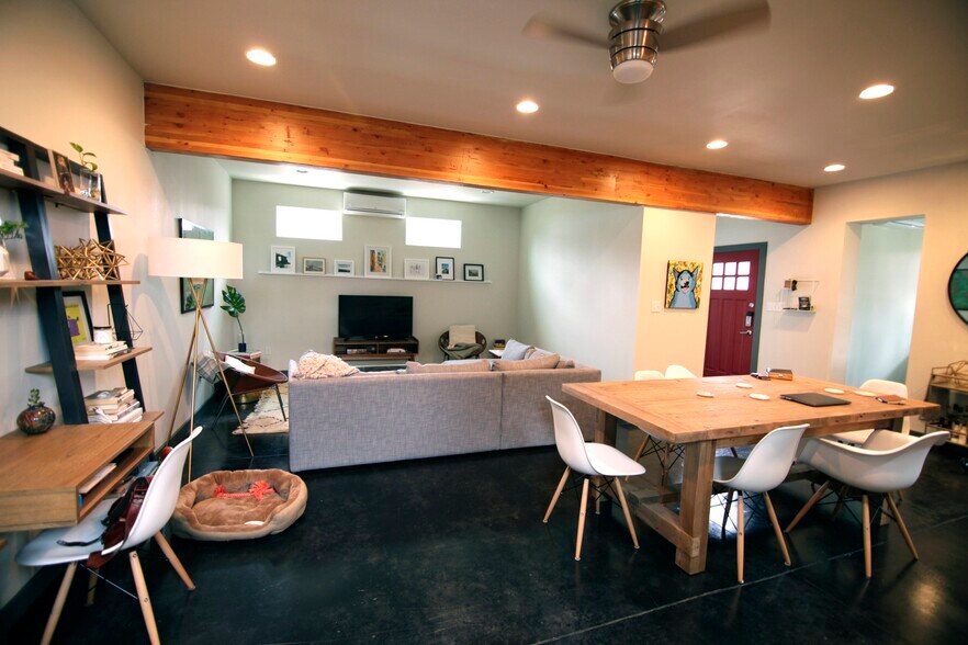 More Photos Of 300 N Parker Ave, Bryan Apartments For Sale