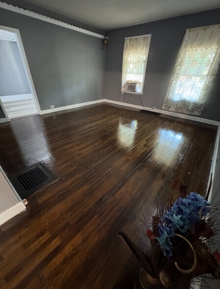 More Photos Of , Syracuse Multifamily For Sale